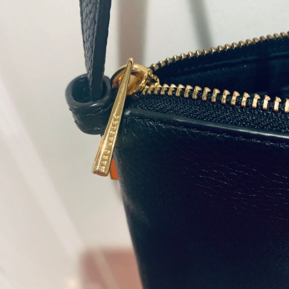 NEW Marc Jacobs Black Leather Crossbody Purse bag - Picture 6 of 8